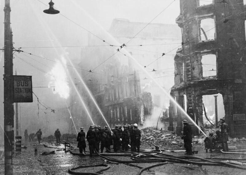 1940: Manchester’s Christmas Blitz claims hundreds of lives